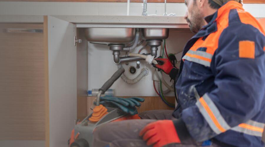 Professional tankless water heater installation services in Thorp, WA